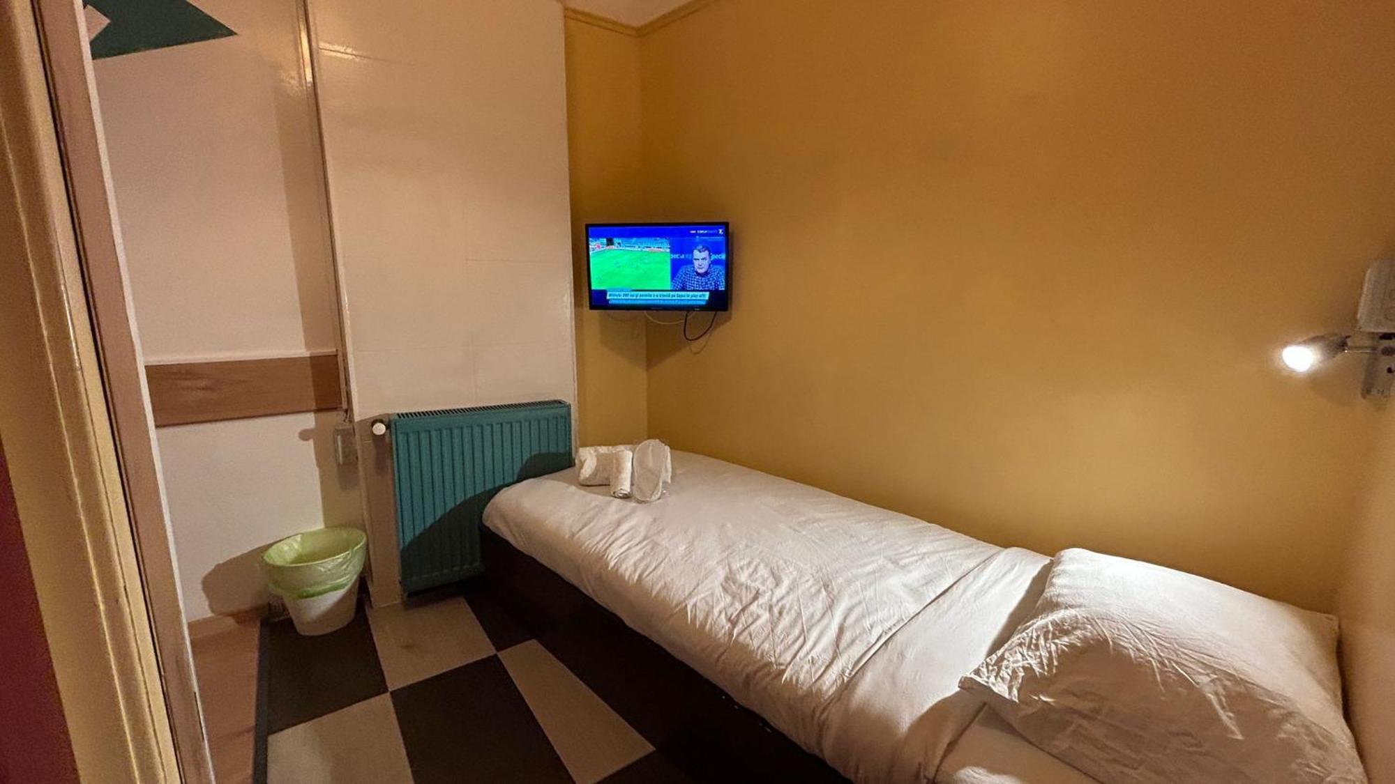 Central Accommodation Budget By Hr Βουκουρέστι Εξωτερικό φωτογραφία
